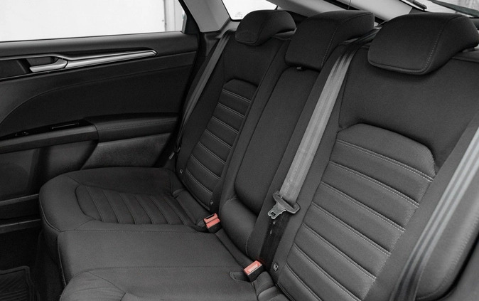 Ford Mondeo cena 73850 przebieg: 124424, rok produkcji 2020 z Sędziszów małe 667